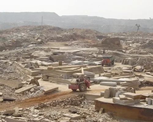 Autumn-Brown-Sandstone-Quarry-1 (1)
