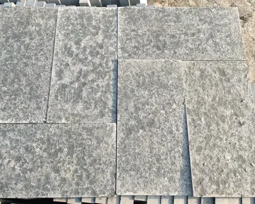 Basalt-Flamed-Top-Sawn-Edges Basalt-Flamed-Top-Sawn-Edges