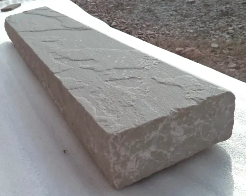 Kandla-Grey-Sandstone-Natural-Tumbled-Kerbstone (1)