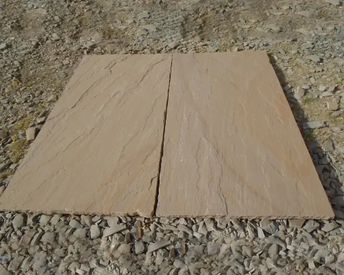 L-YELLOW-SLABS-NATURAL-TOPCALIBRATED-BOTTOM-HAND-CUT-EDGES