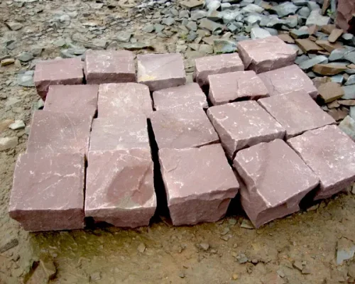 Mandana-Sandstone-Natural-Cobbles