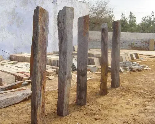 Multicolor-Peacock-Slate-Poles