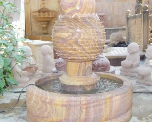 Rainbow-Sandstone-Fountain (1)
