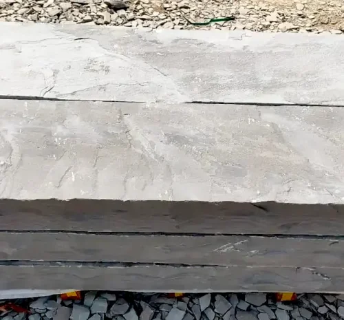 Sagar-Black-Black-Sandstone-Block-Steps